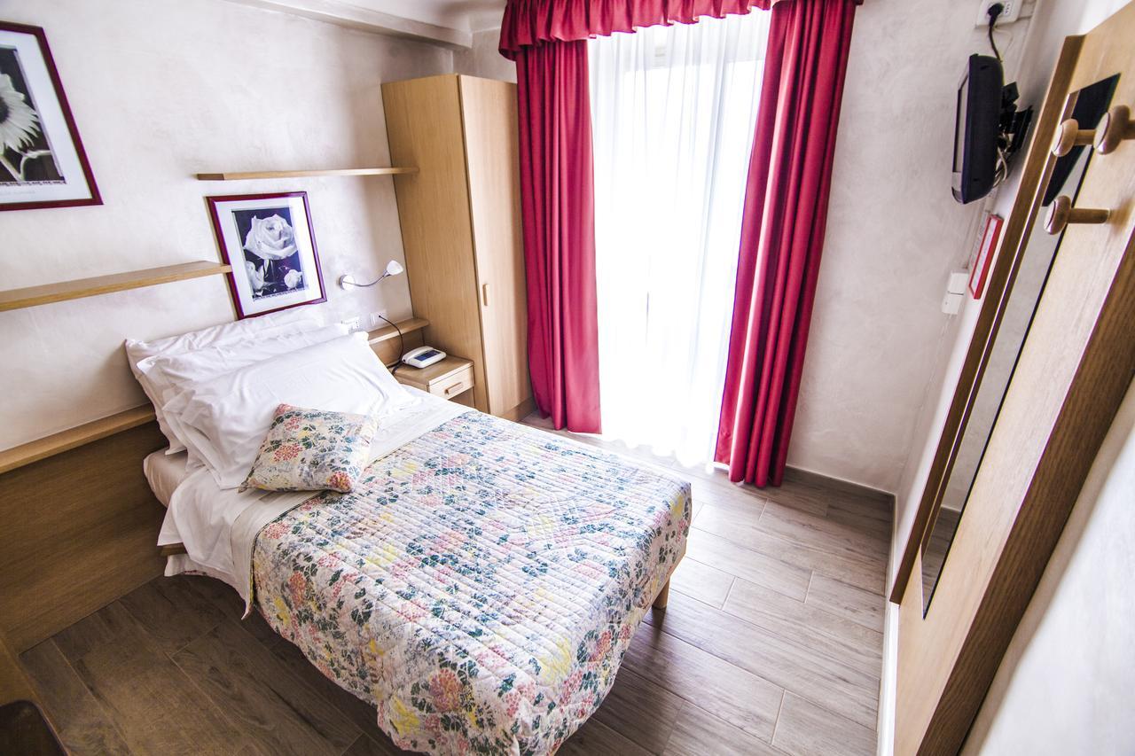 Hotel Centro Torre Pellice Exteriér fotografie